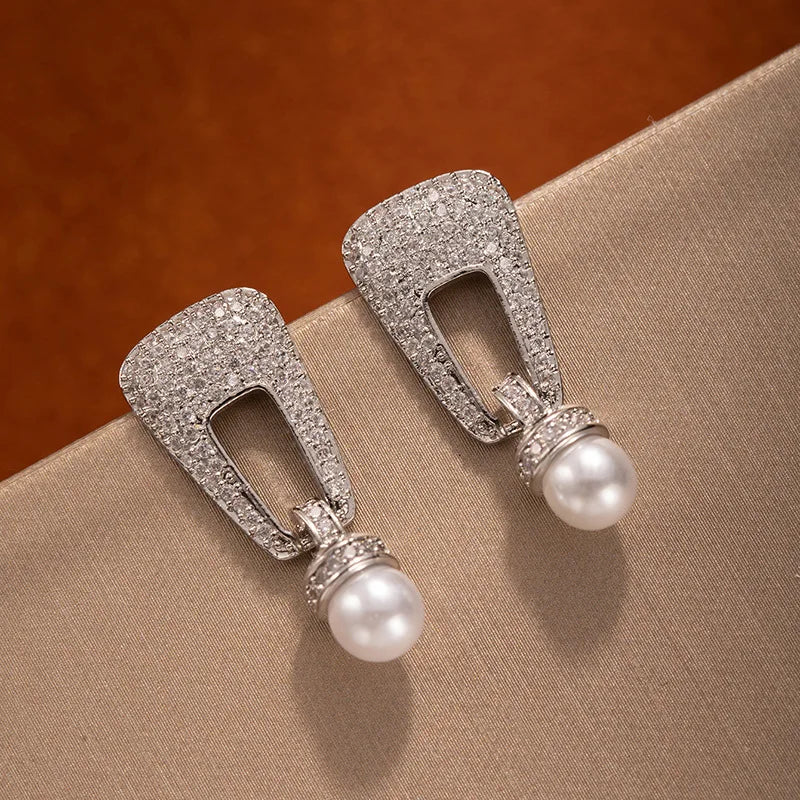 CrystalVeil Luxe™