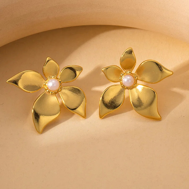 FleurGlow Pearl Bloom™